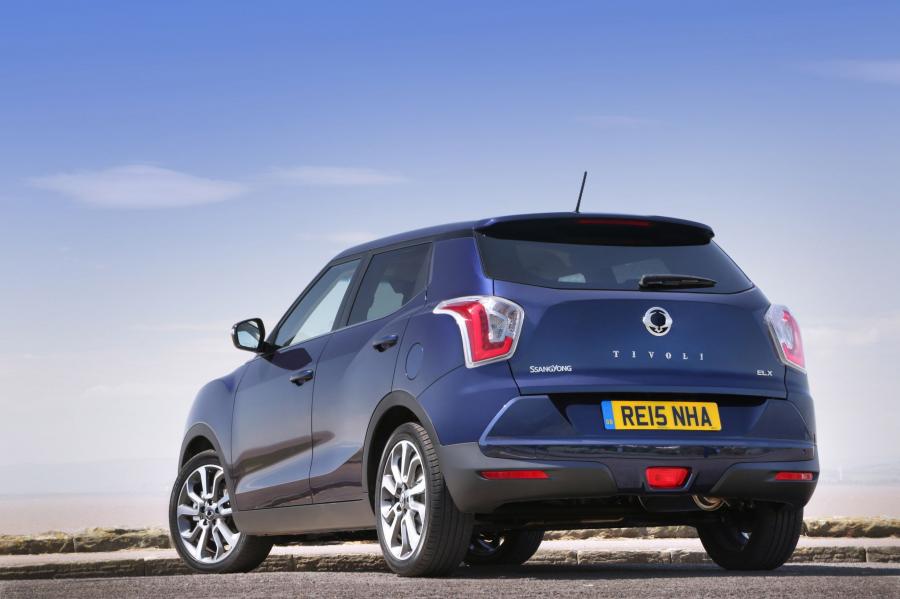  SsangYong Tivoli 2015 года  (UK) (фото 3 из 20)